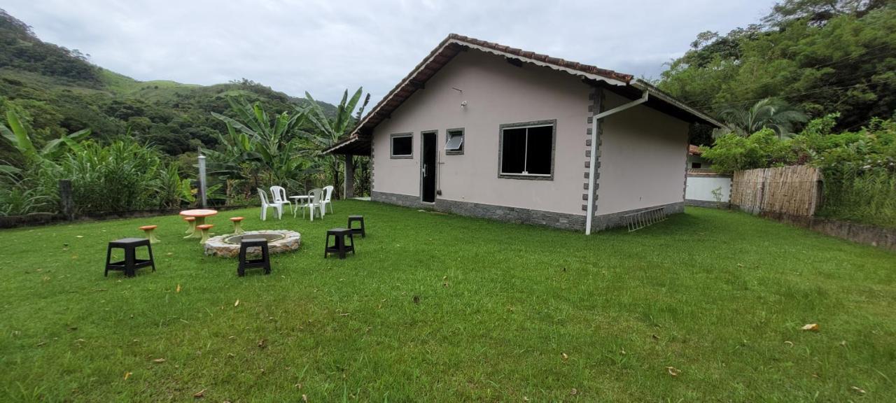 Casa Rosa Lumiar/cachoeira/roupas de cama e banho. Exterior foto