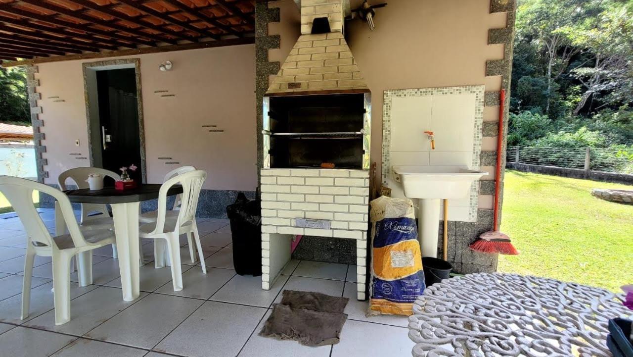 Casa Rosa Lumiar/cachoeira/roupas de cama e banho. Exterior foto